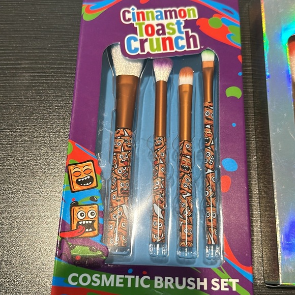 Cosmetic Brushes Favorite Cereal - Picture 4 of 11
